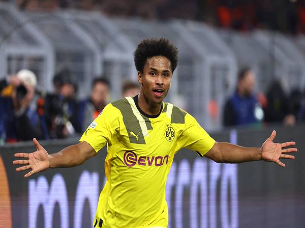 Tin Dortmund 29/5: Dortmund sẵn sàng bán Karim Adeyemi