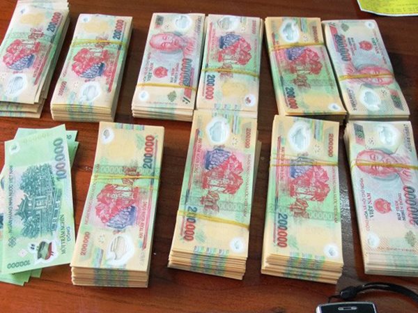 Vận mệnh thay đổi khi nằm mơ thấy tiền 200 nghìn