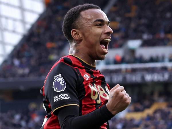 Tin Arsenal: Cạnh tranh PSG trong vụ Eli Junior Kroupi